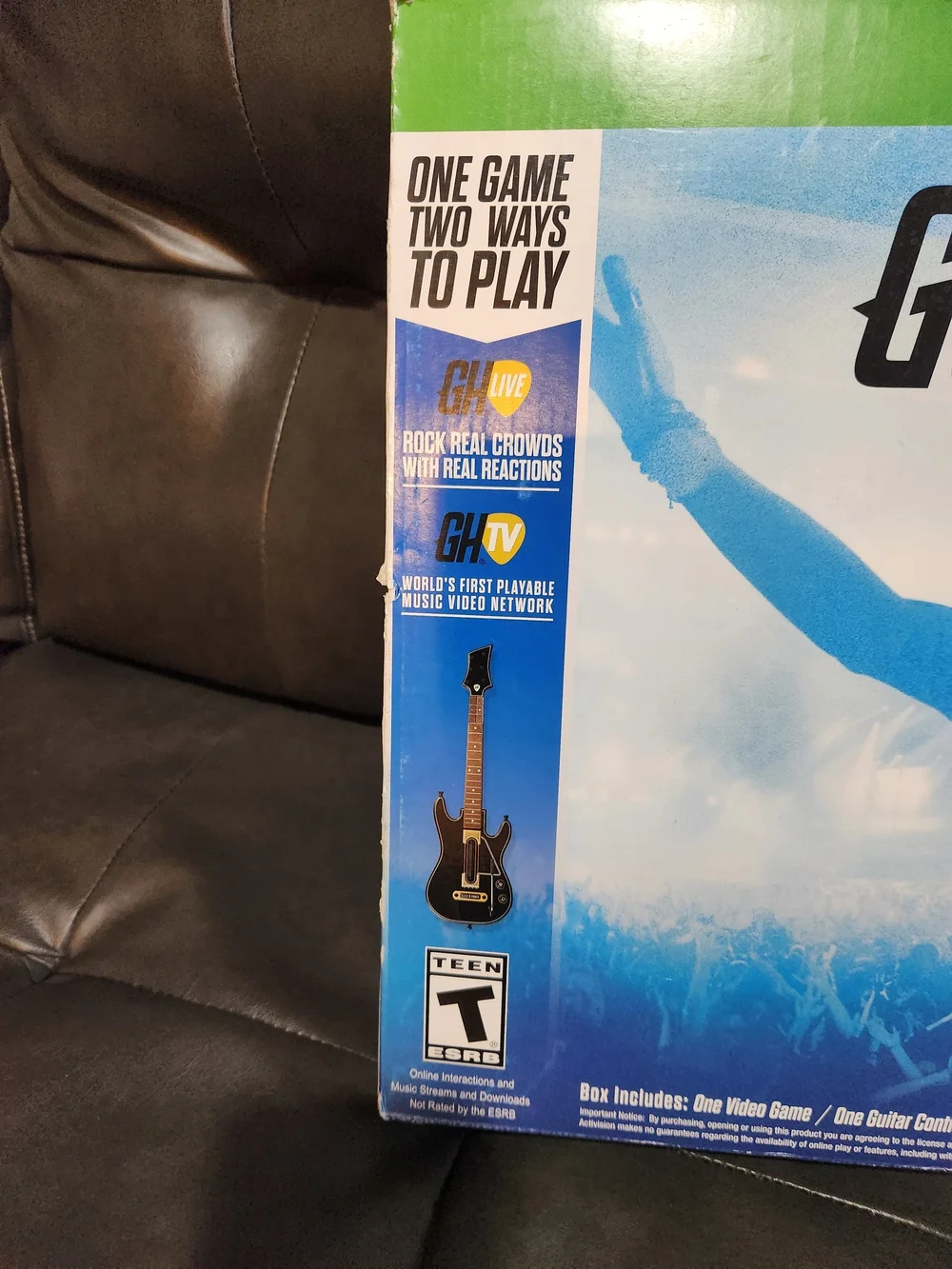 New Microsoft Xbox One Guitar Hero Live – Blue and Purple Cover Art Open Box